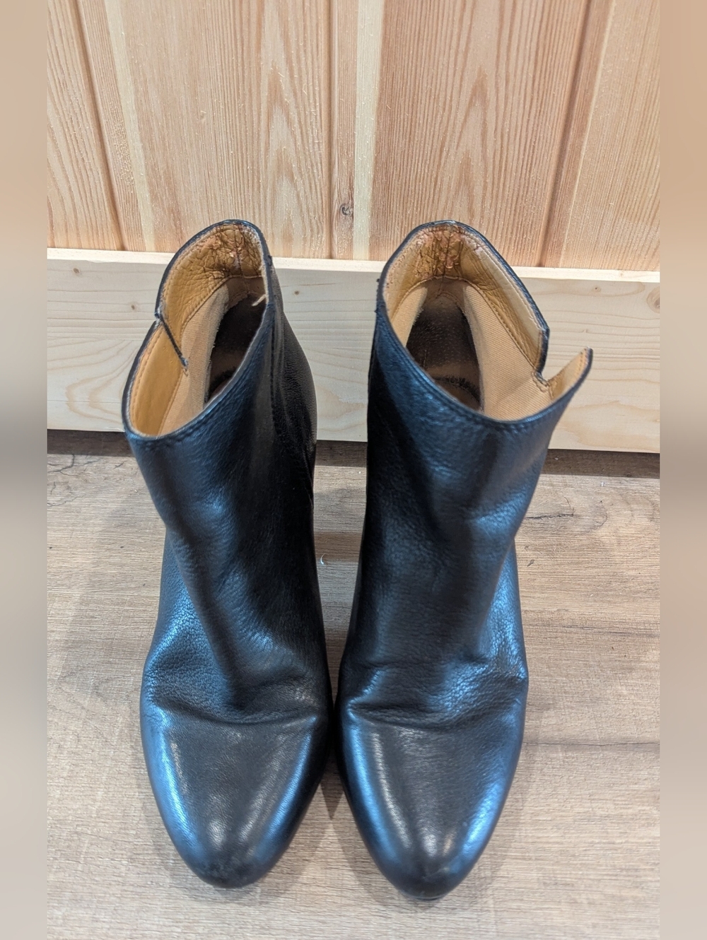 Vintage American Collection Nine West Genuine Leather Black Ankle Booties - Picture 2 of 8